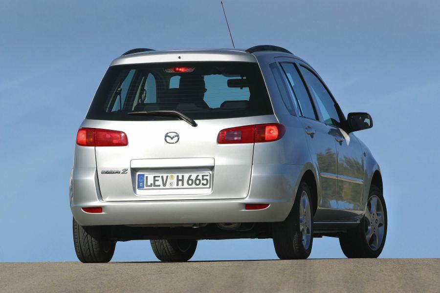  Mazda2 2002 года  (фото 67 из 113)